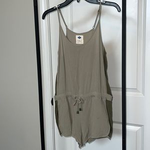Sadie Robertson Romper S
